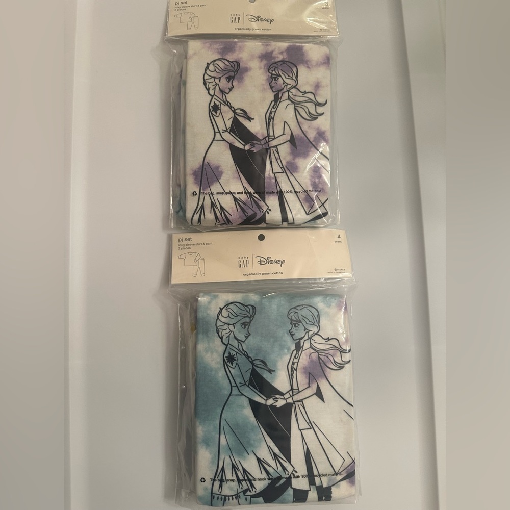 Gap x Disney Pj set